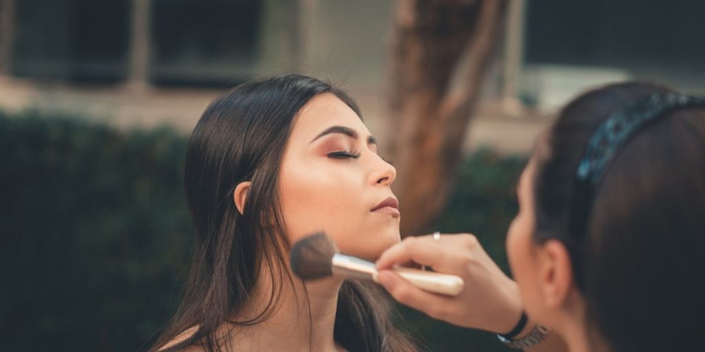 Best Make Up Discussion, Best Makeups Blog